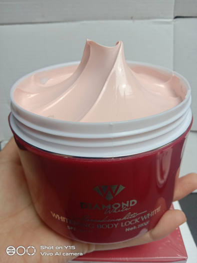 KEM BODY PHẤN TƯƠI DƯỠNG TRẮNG DA DIAMOND WHITE 250GR CHÍNH HÃNG - KEM DƯỠNG DA - DIAMOND WHITE