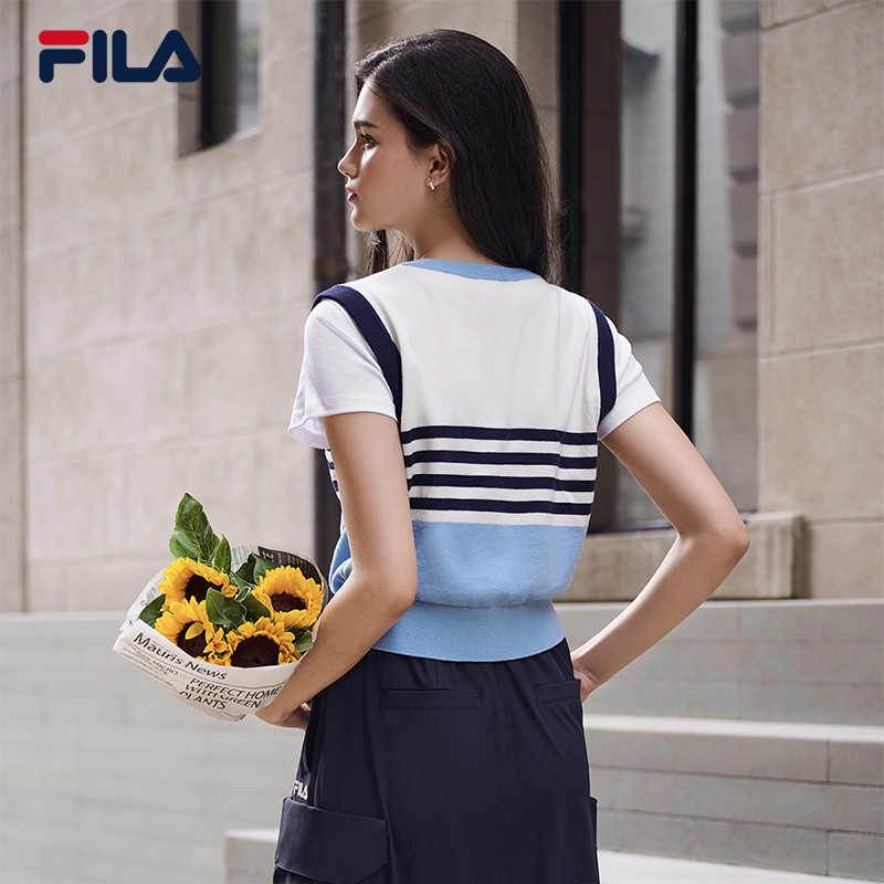 [NEW COLOR!] FILA CORE LIFESTYLE ORIGINALE FRENCH TENNIS CLUB Women Short Sleeve T-shirt + Sleeveless Knit Vest Set (Red / Blue)