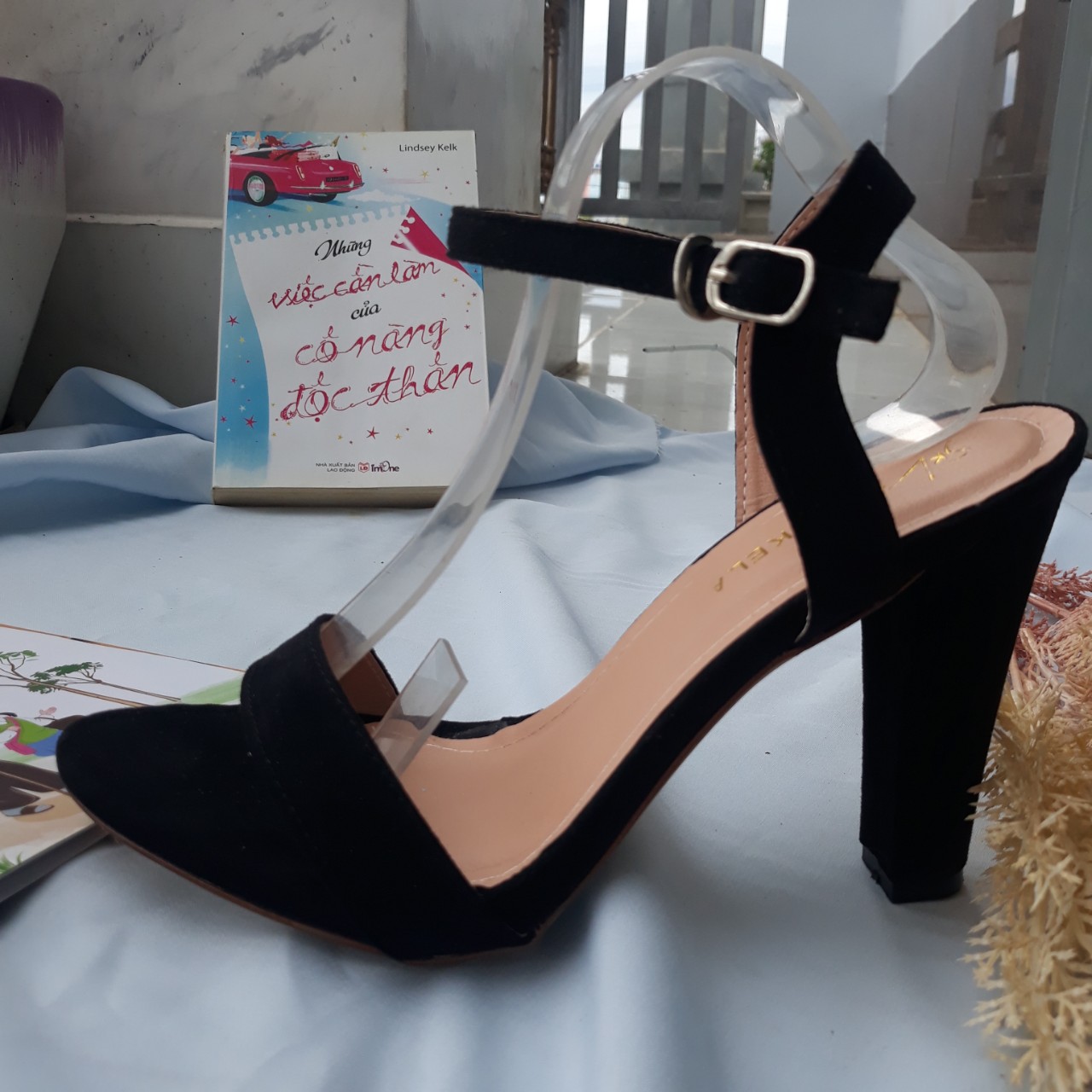 Giày sandal thời trang nữ quai bản ngang hậu tròn hở mũi gót bọc cao 10 phân sang chảnh quý phái