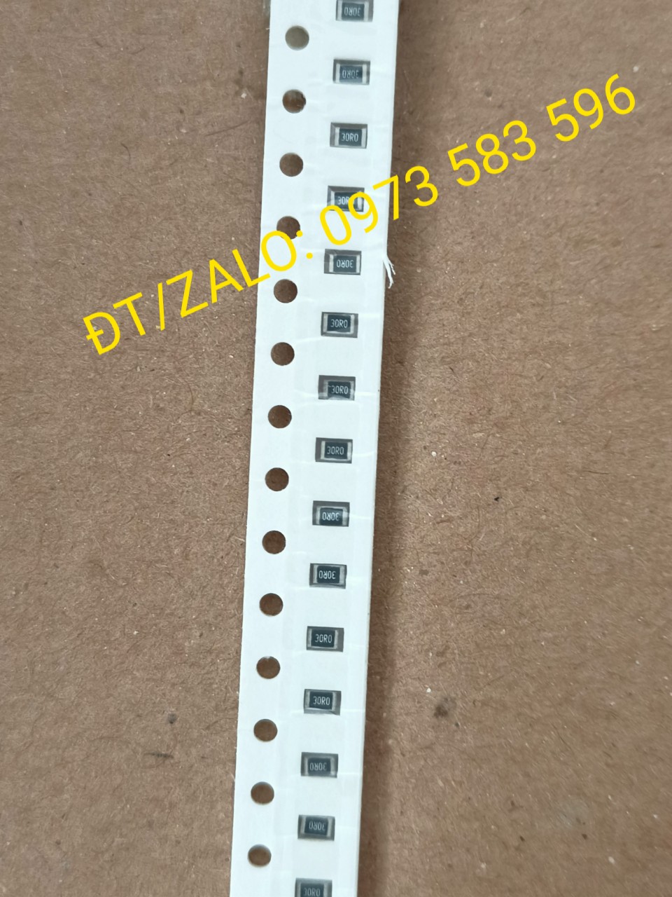 Điện trở dán 30r0 0805 1/8w