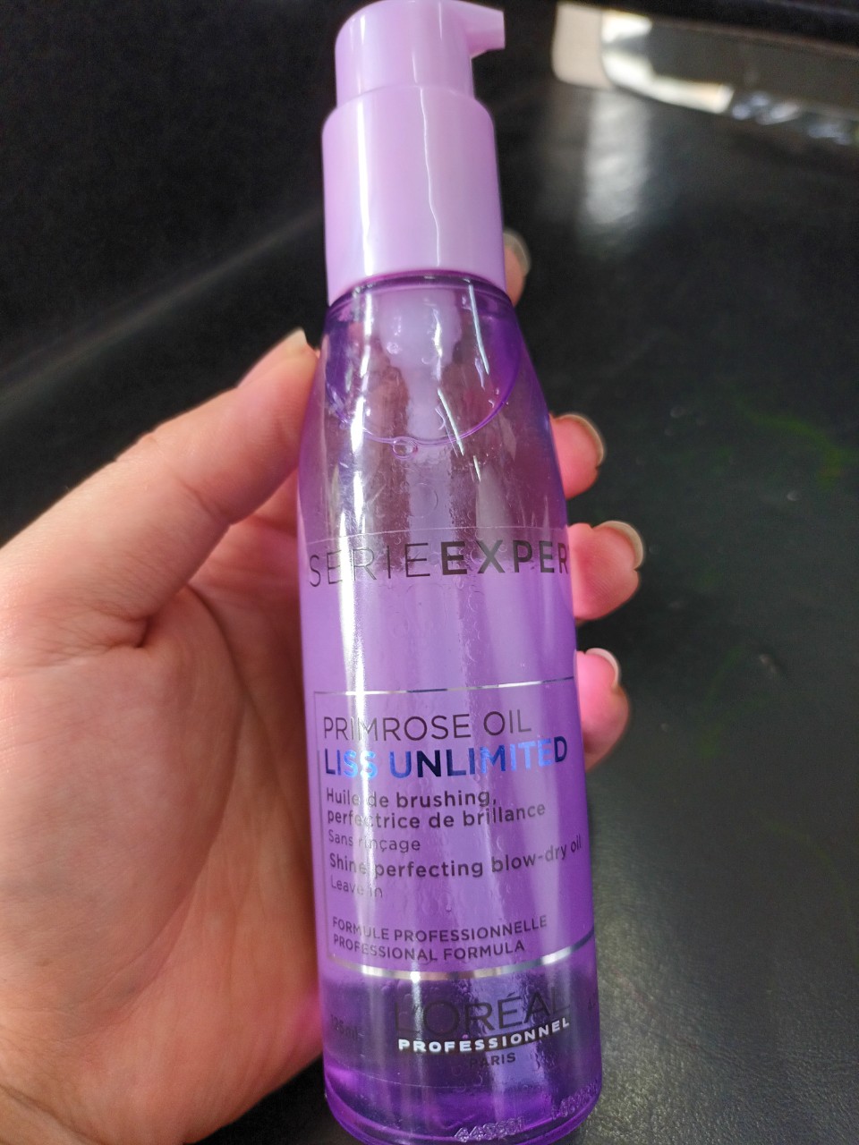Tinh dầu chăm sóc tóc Loreal Primrose oil Liss Unlimited 125ml
