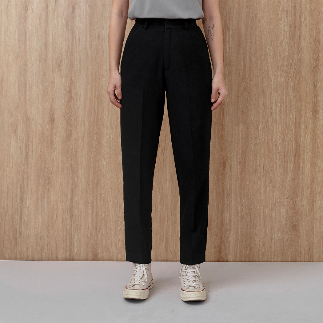 Andabove - Quần tây nữ ống đứng - Slim-fit Pants - Màu Đen