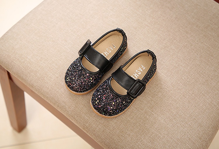 Glitter on sale casual shoes