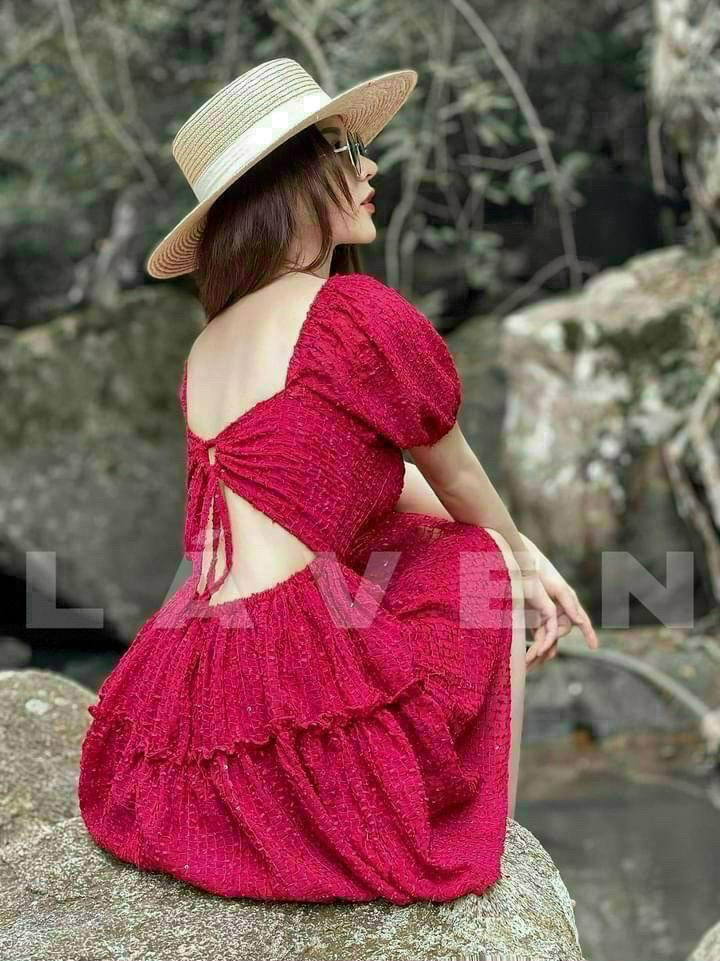 Đầm hở lưng có mút ngực,đầm xòe dự tiệc tay phồng hot hit ,đầm cổ vuông dãng xoè, đầm đan dây lưng siêu dễ thương thời trang