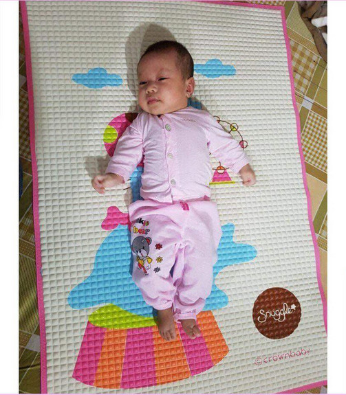 Chiếu cao su chống thấm sạch sẽ và thoáng mát cho bé sơ sinh