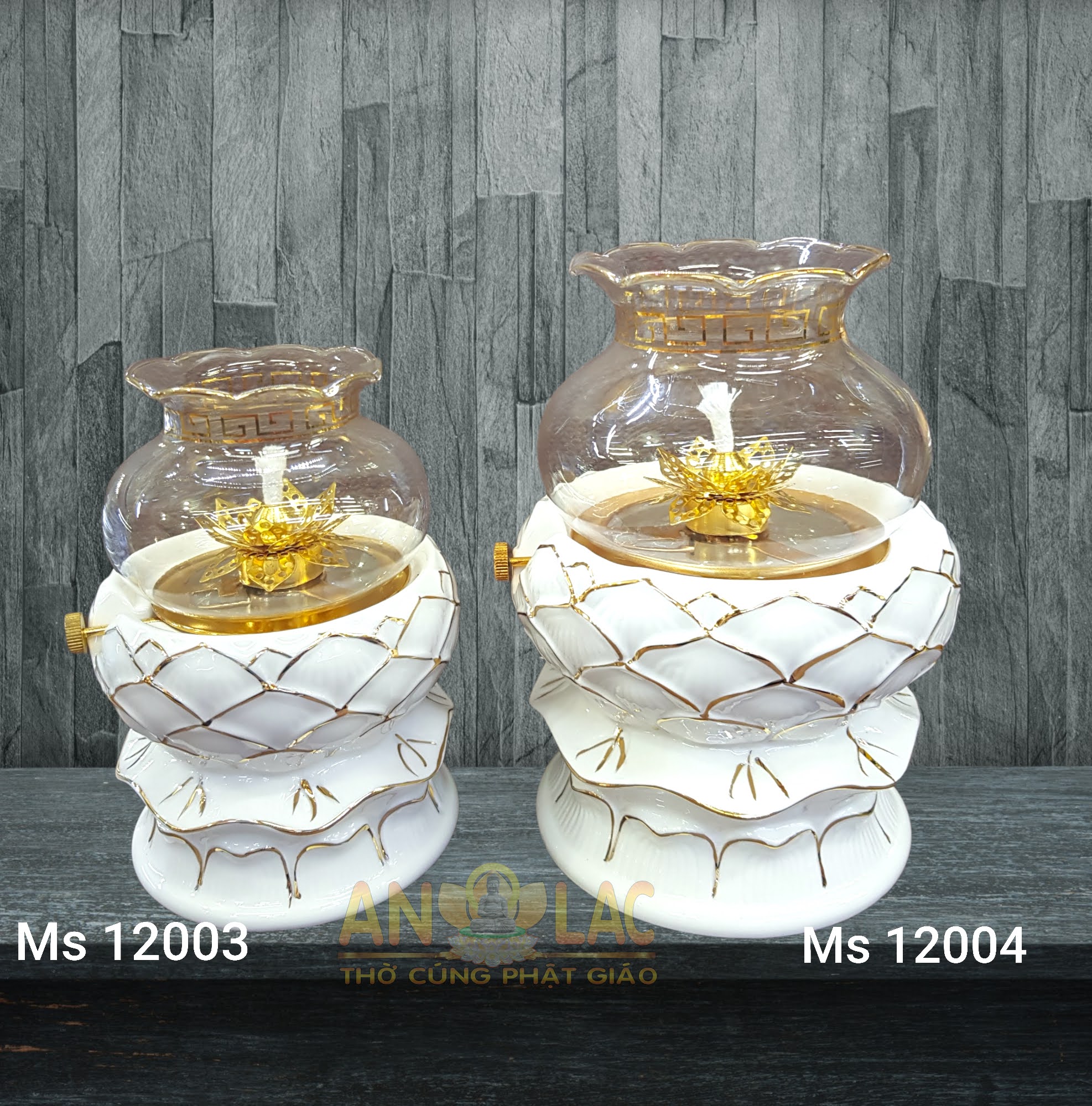 ĐÈN DẦU SỨ BẠCH NGỌC 5N VÀ DẦU THẮP CÁT TƯỜNG.