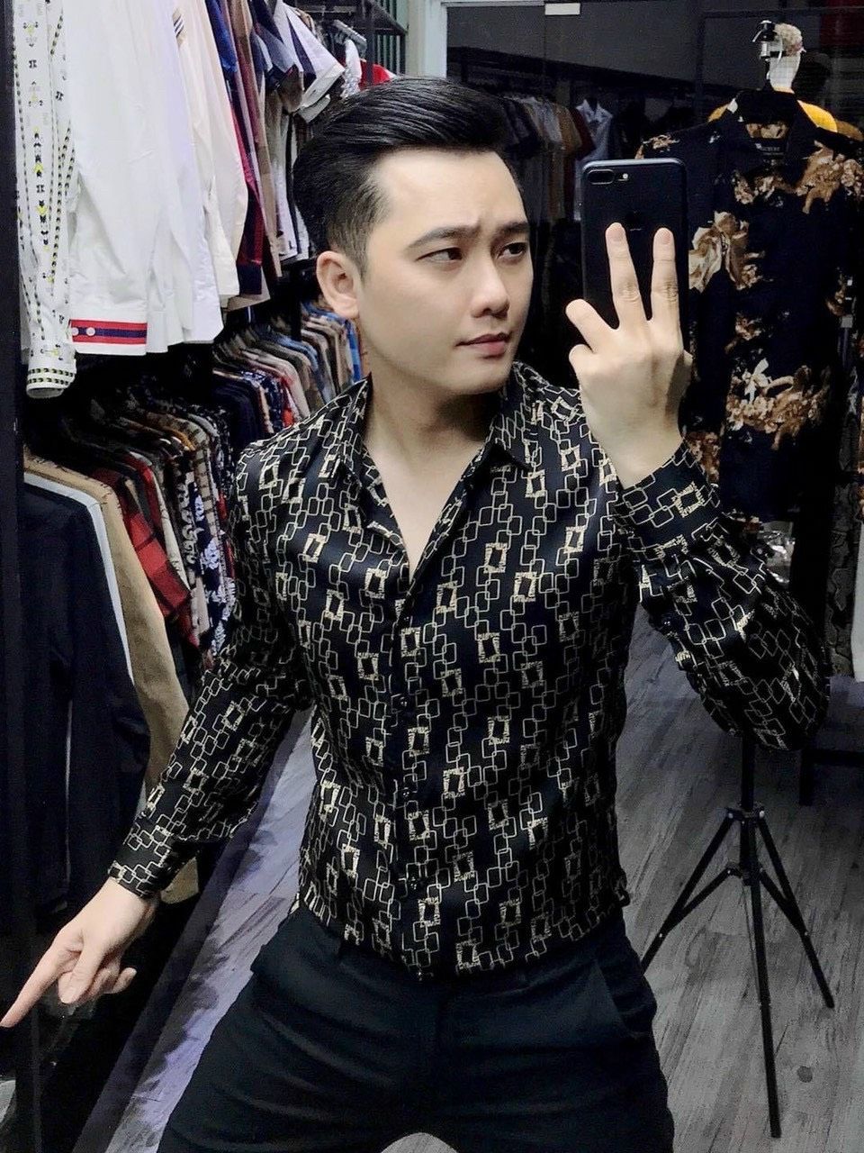 Áo sơ mi nam tay dài, thiết kế form ôm hàn quốc, chất lụa mềm mịn thoáng mát, không nhăn không xù thuthaoshop98_hh042