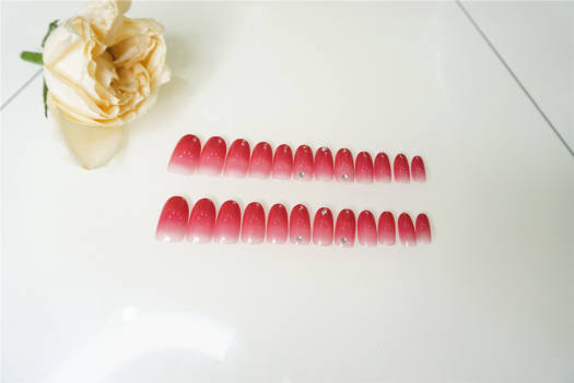 24 Cái Móng Tay Giả, Khảm Móng Nghệ Thuật Có Thể Đeo Với Hạt Vàng Và Nhấp Nháy Kim Cương Móng Tay Giả Đã Hoàn Thiện Màu Bột Kim Cương Cho Nữ