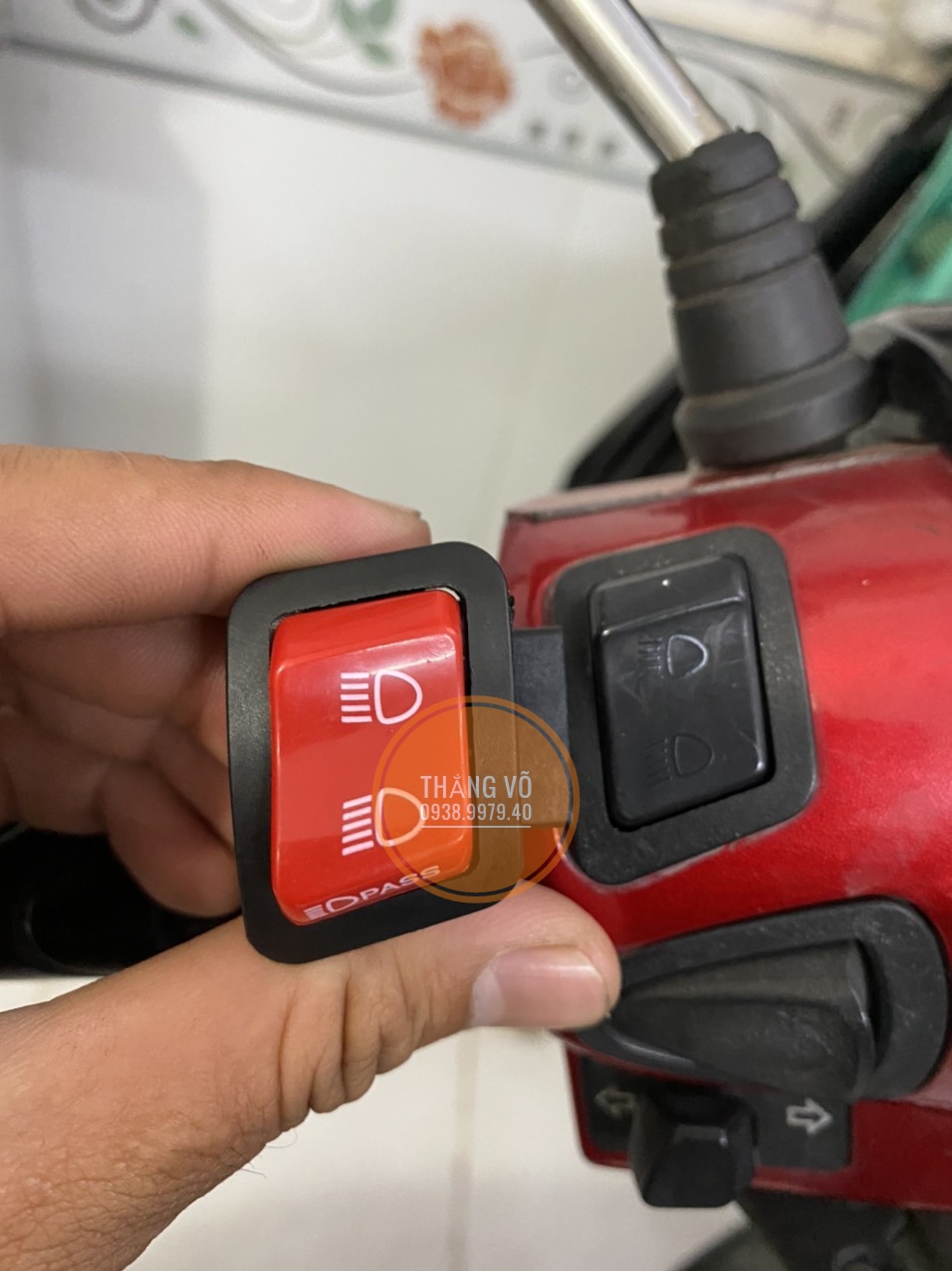 Nút passing, Công tắc passing đỏ lắp Vario Winner Airblade SH Vision Future Lead Sh mode Wave Blade