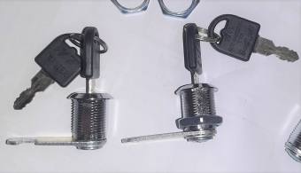 Ổ khóa Chung Chìa - Khóa tủ tài liệu, khóa tủ cốp, khóa tủ để đồ siêu thị, khóa tủ để đồ văn phòng, khóa tủ locker, khóa tủ xuân hòa, khóa tủ Hòa Phát, khóa tủ Ngọc Diệp