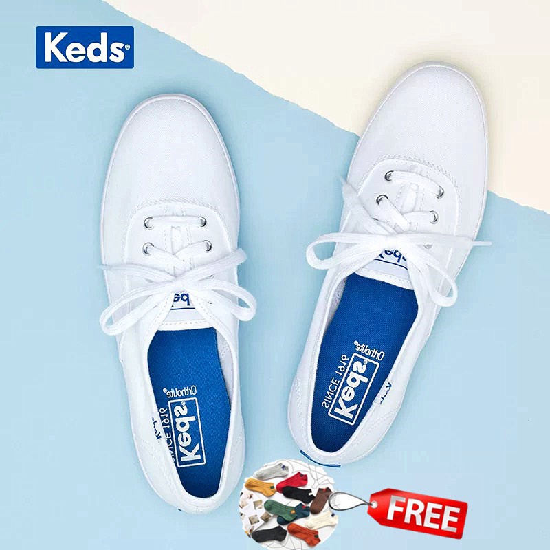 White canvas sale shoes keds