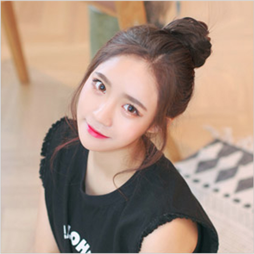 Tóc búi tỏi siêu dễ thương Hàn Quốc