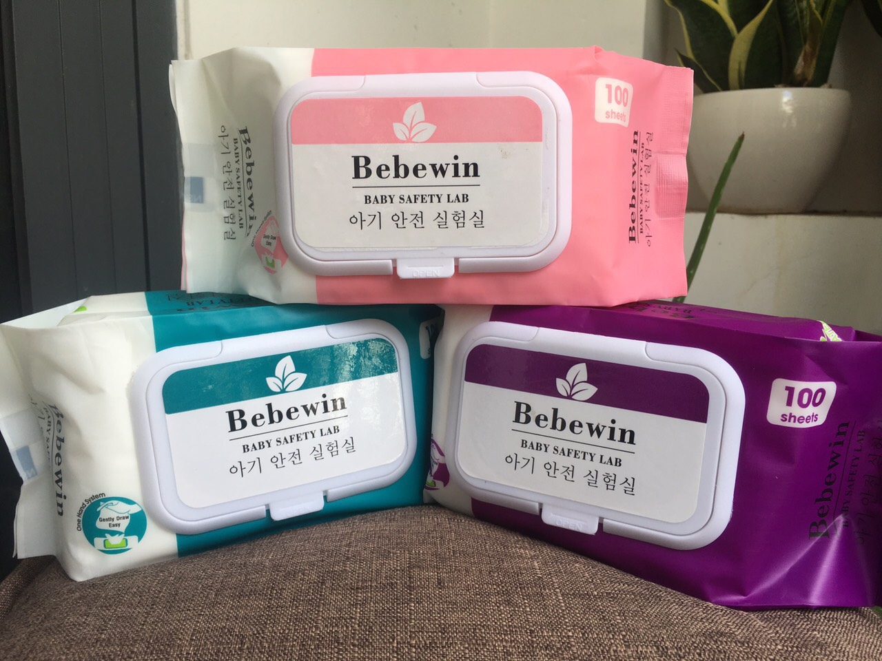 Combo 30 gói khăn ướt hàn quốc bebewin không mùi 100 tờ, an toàn cho trẻ