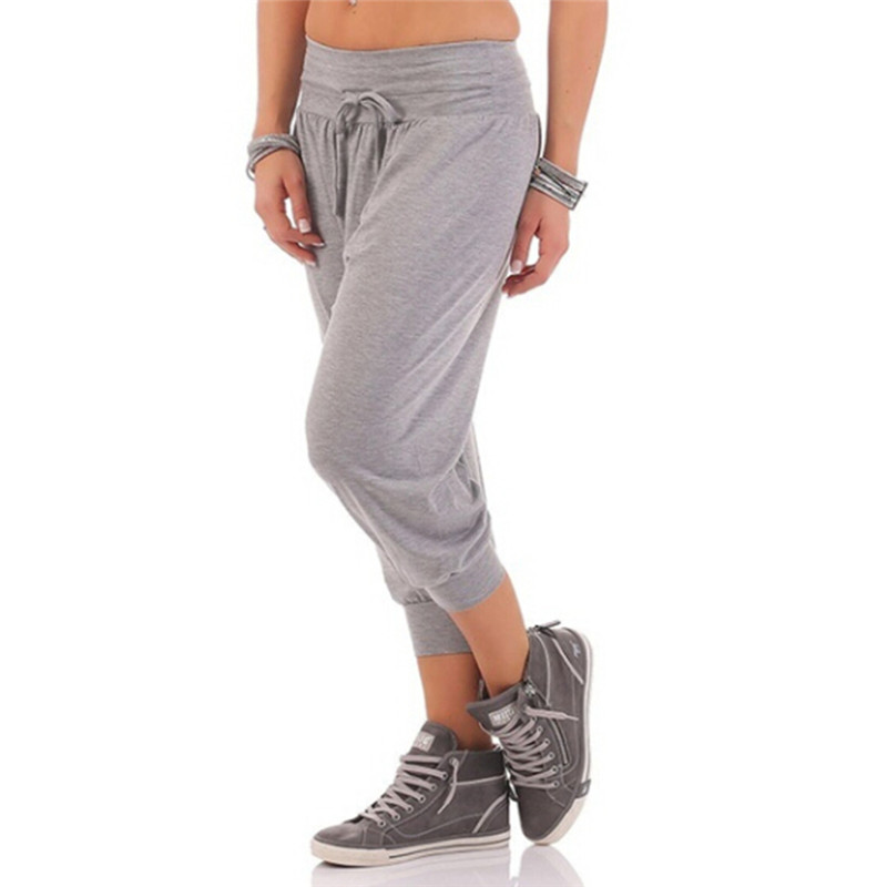 women's lightweight capri joggers