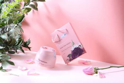 Kem Tắm Trắng Toàn Thân ROSANAS 125G Tan Nhanh Và Thẩm Thấu Sâu Vào Da Nhanh Chóng, Không Ăn Nắng _ Canary Health & Beauty