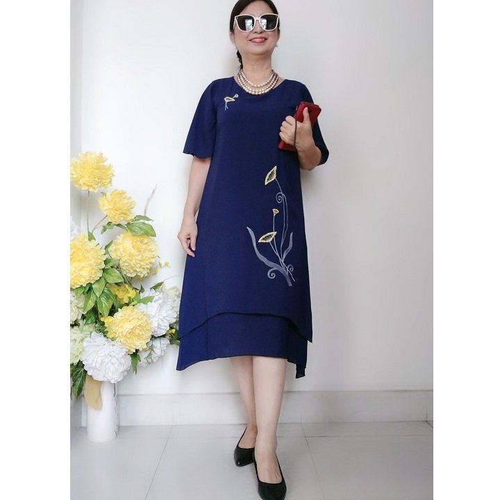 Đầm trung niên - vải voan thêu hoa tà cong - dáng suông a - size từ 48kg - 86kg