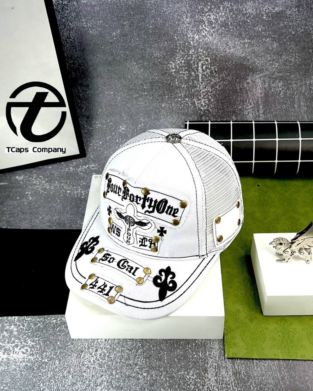 Nón kết nam, mũ lưỡi trai nam ông địa true thêu chữ thập cực chất