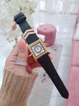 Đồng Hồ Nữ VER.SACE Dây Da Cao Cấp - Bảo Hành 12 Tháng