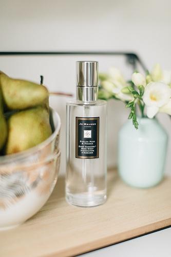 jo malone english pear and freesia room spray