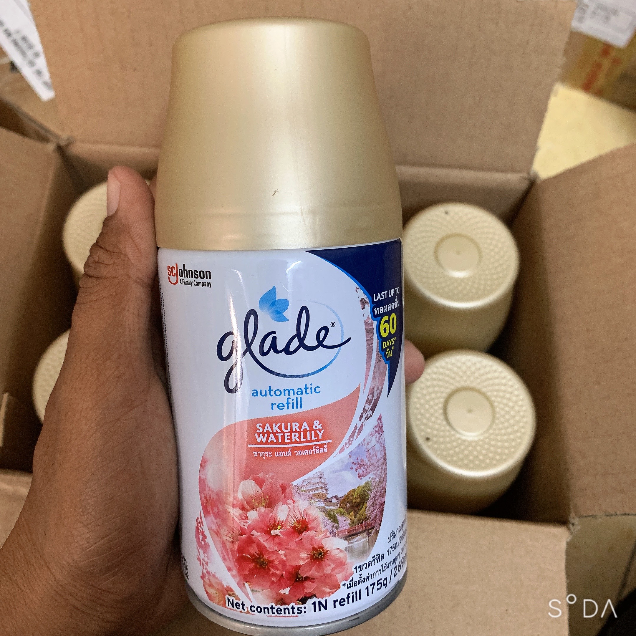 Lõi Glade xịt thơm phòng tự động Hương Hoa Anh Đào