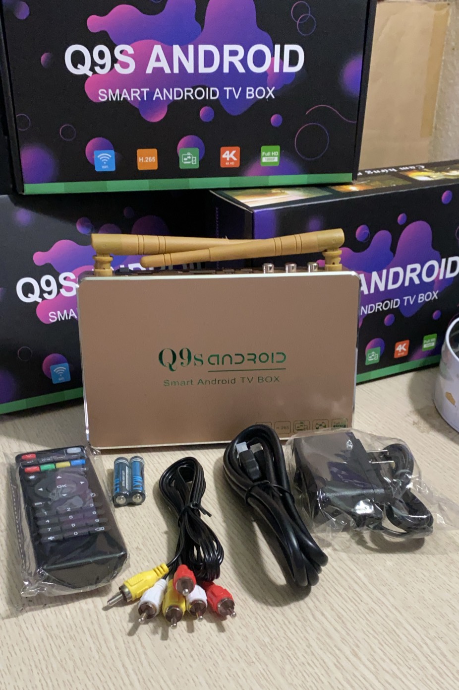 Combo 5 đầu android tivibox Q9s và 2 đầu x96Q giá tốt chạy android tv box, bảo hành 12 tháng