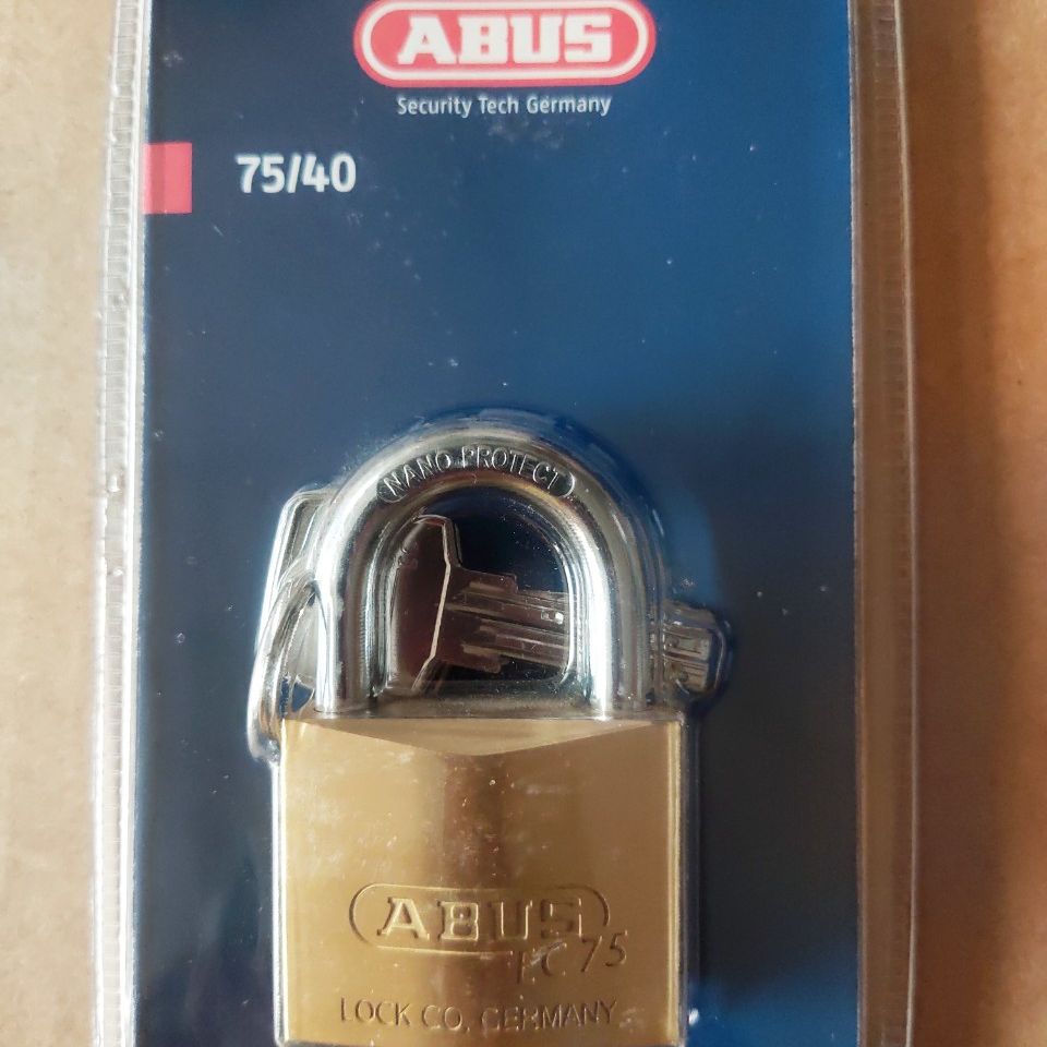 Khóa abus 75/40 chìa vi tính chống trộm