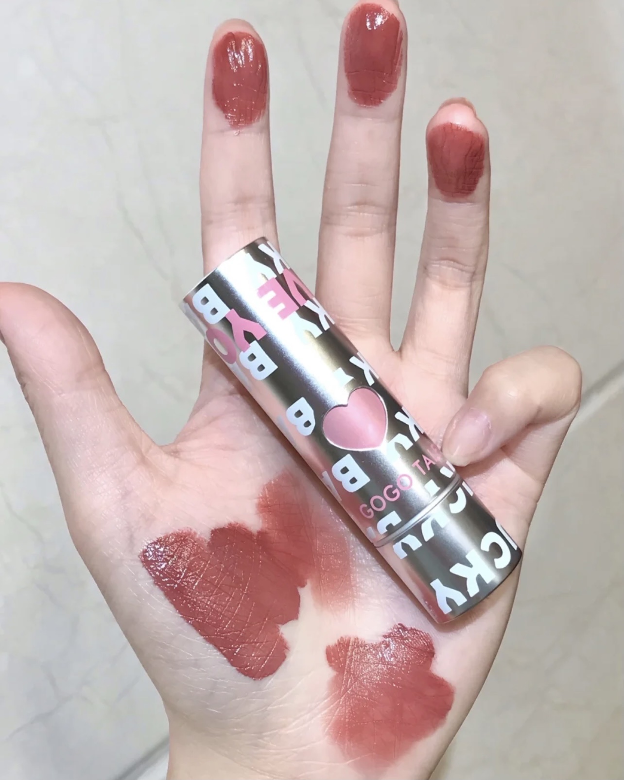 Son thỏi Gogotales Floral Sweetheart