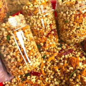 300GR BẮP (NGÔ) LẮC KHÔ GÀ LÁ CHANH CAY