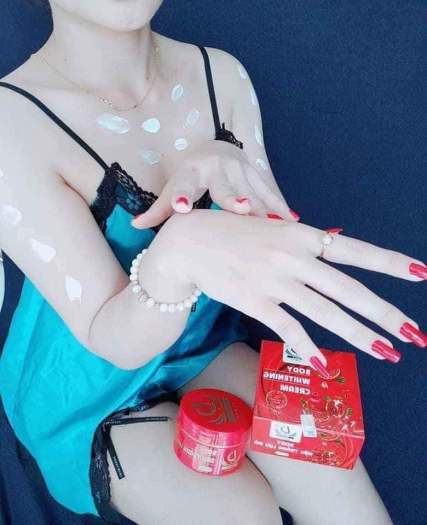 Kem body lựu đỏ DuLy
