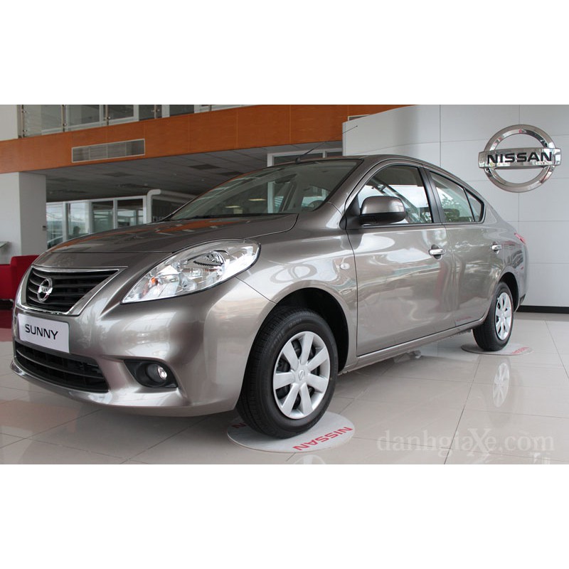 Ốp Mâm Lazang Cho Xe Ô Tô Nissan Sunny 14inch Màu Bạc