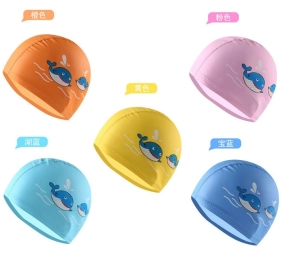 ภาพหน้าปกสินค้าหมวกว่ายน้ำ เด็กน่ารักสดใส มี 3 ลายให้เลือก รุ่น F4 ที่เกี่ยวข้อง