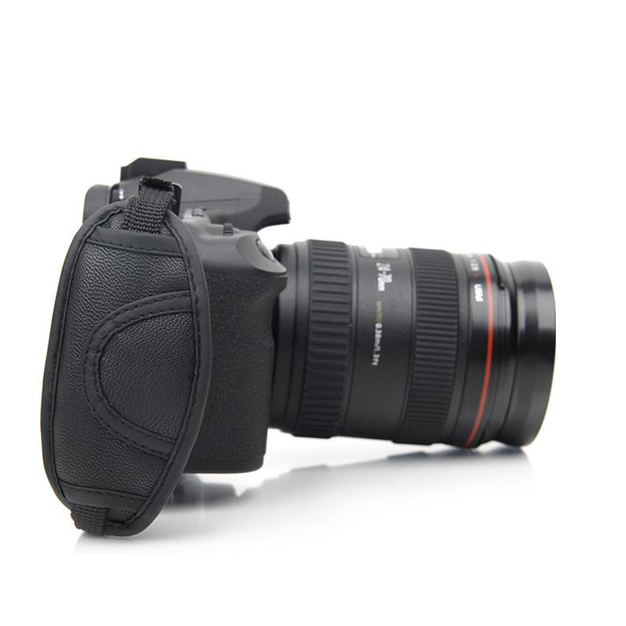 [HCM]Dây máy ảnh cầm tay có đệm da mềm Hand Grip for DSLR