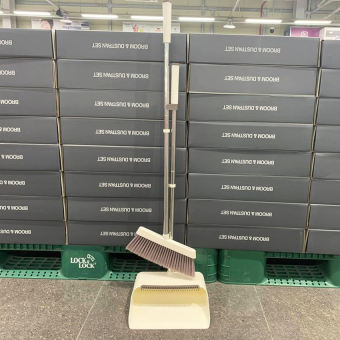 Bộ Chổi Quét Nhà Lock&Lock Gồm Cây Chổi và Dụng Cụ Hốt ETM465