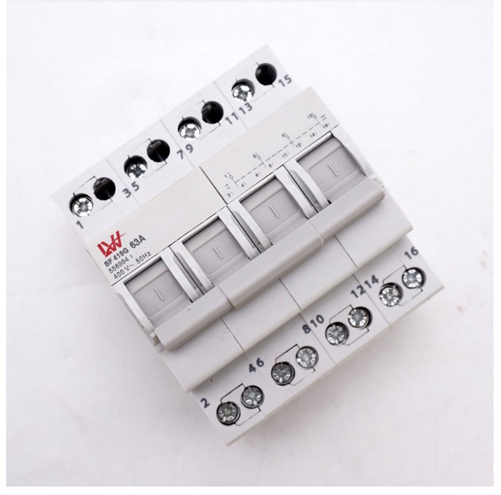 Cầu dao đảo chiều nguồn điện 3 pha 4p 63a/380v