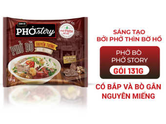 Phở bò có thịt (bắp bò và gân) ăn liền Phở Story đậm vị truyền thống gói 132g