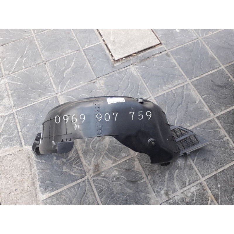Chắn bùn lòng dè trước Hyundai I10 Grand