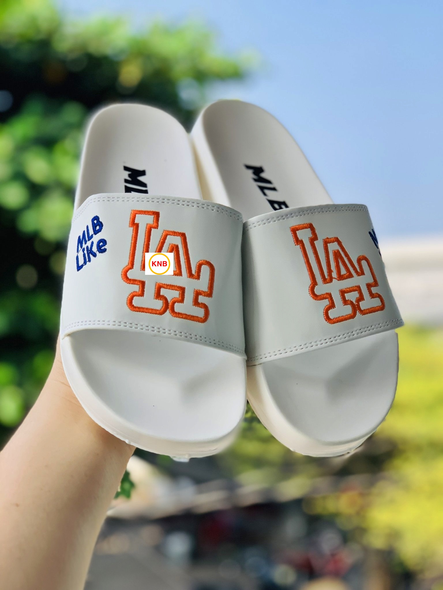 Dép unisex 𝐋𝐀 𝐌𝐋𝐁 𝐋𝐈𝐊𝐄, Dép mlb,dép quai ngang thể thao nam nữ, dép quai ngang thời trang, Dép LA MLB LIKE, dép bóng chài quai ngang thể thao nam nữ màu trắng