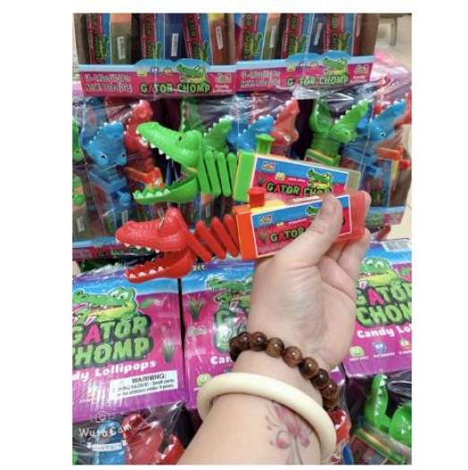 Kẹo Mút Đồ Chơi Cá Sấu Gator Chomp 17gr
