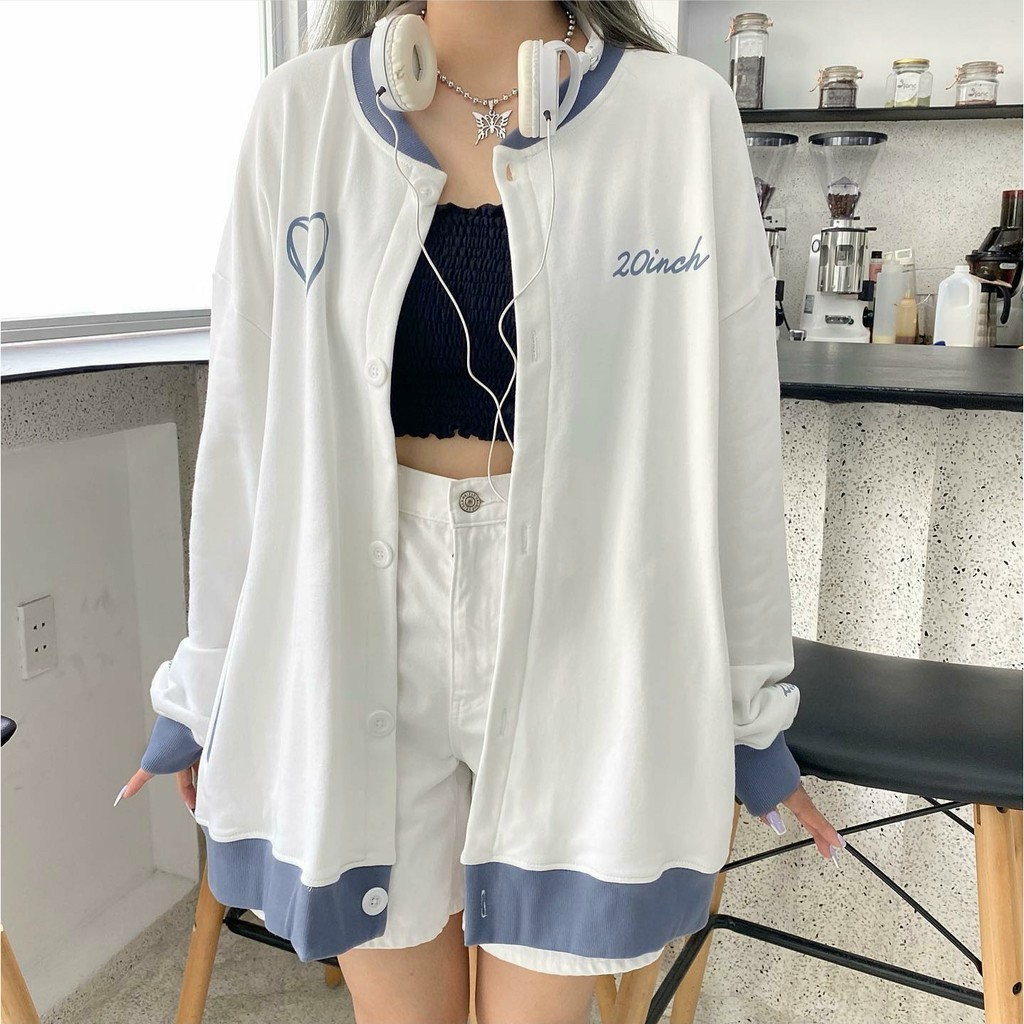 Áo Khoác Nỉ Cadigan in Logo Trái im Cổ Tròn Chạy Viền Kiểu Dáng Nữ Tính Dễ Thương .TP