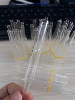 ỐNG HÚT MỤN THUỶ TINH, HÚT DẦU, HÚT BÃ NHỜN. GÓI 10 CÁI