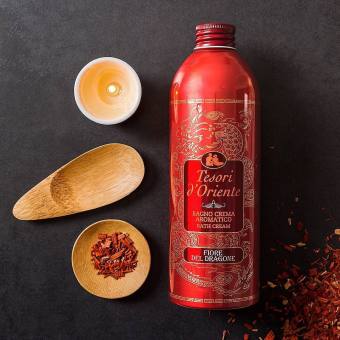 Sữa Tắm Nước Hoa Ý Hương Hoa Thanh Long Chai Màu Đỏ Tesori D'Oriente Italia