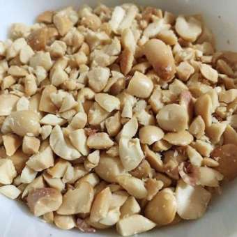 1kg Lạc rang sẵn vỡ hạt