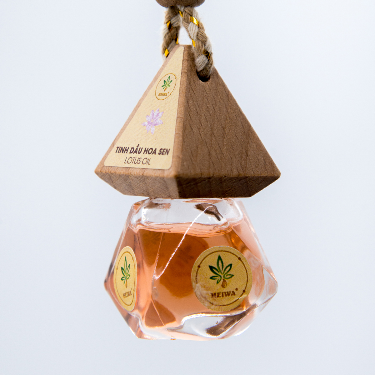 [FREE SHIP]Tinh dầu treo xe treo phòng Hoa Sen thương hiệu HEIWA nhập khẩu Ấn Độ thươm xe, thơm phòng, khử mùi hiệu quả