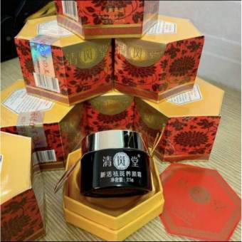 Kem Vua Khử Nám Nhật Lục Giác