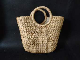 giỏ xách lục bình