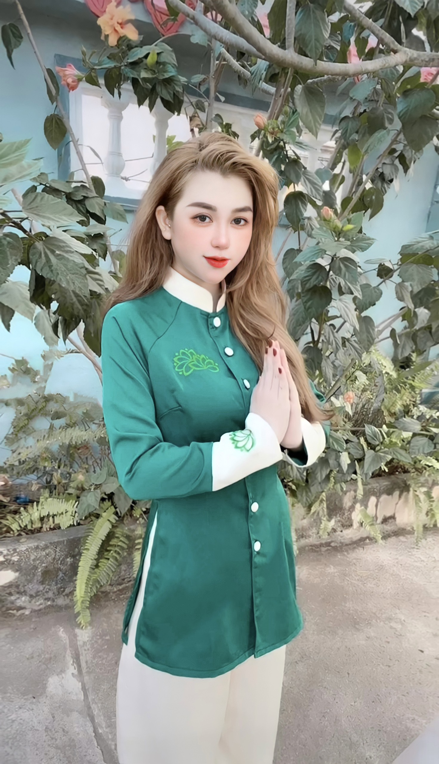 Đồ lam đi chùa chất lụa mango thêu sen cao cấp d22