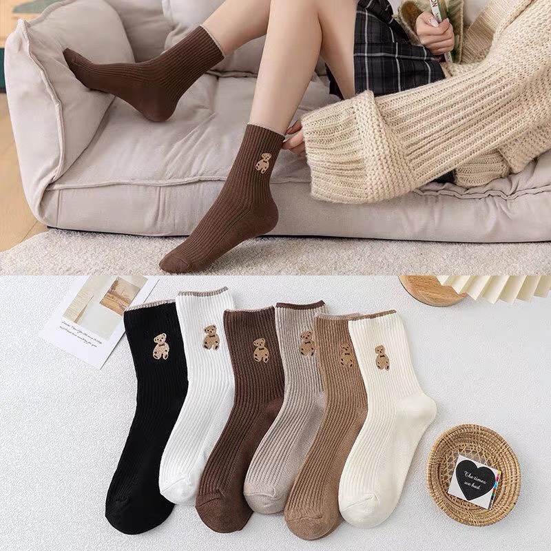[25-29/5 Voucher 10%] 1 Đôi Tất Vớ cổ cao nữ trơn hình gấu cute thời trang vintage hàn quốc T02 JOLY