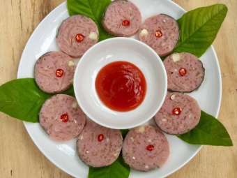 1 Cây Nem chua cô Ba Bình Định (0.5 kg 1 cây)