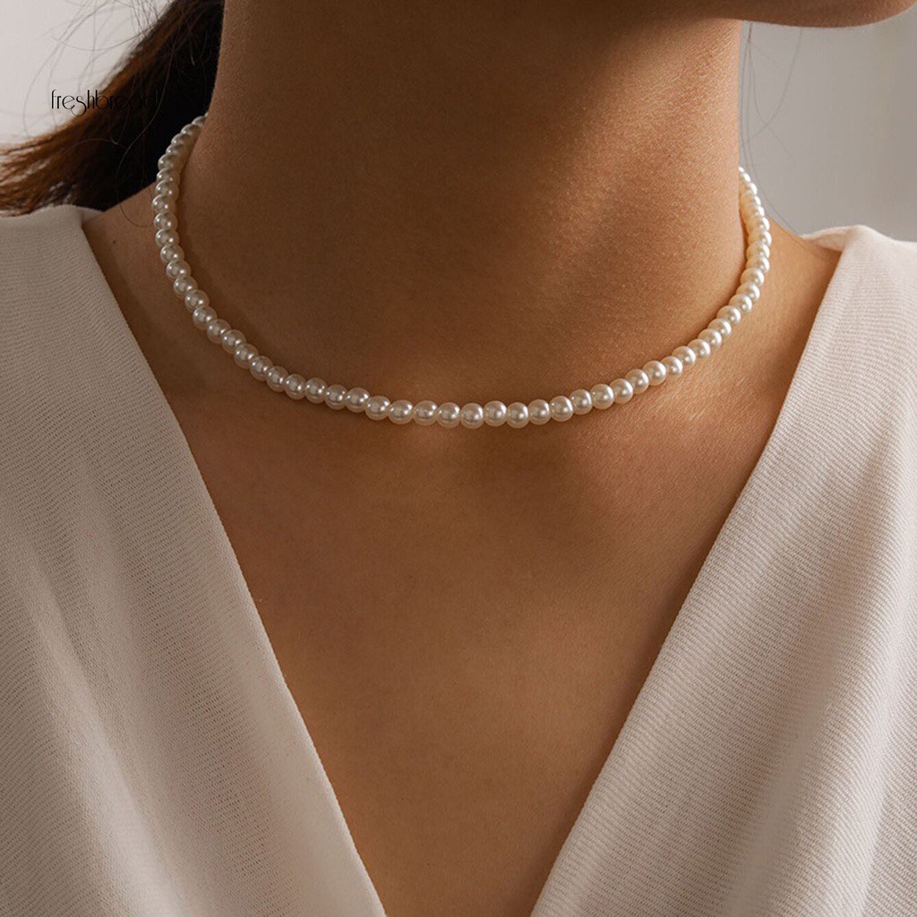 Vòng Cổ Choker Đính Hạt Trai Nhân Tạo Thời Trang