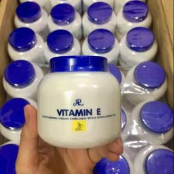 Kem Vitamin E Aron dưỡng ẩm
